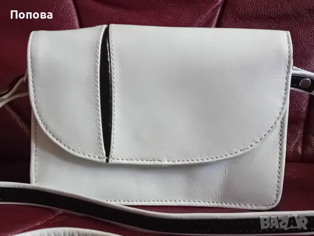 Бяла чанта естествена кожа малка, снимка 2 - Чанти - 50042572