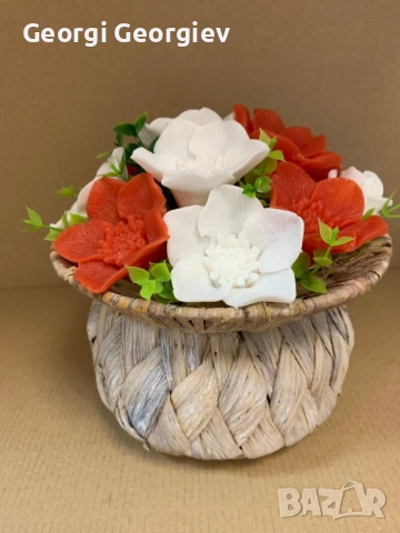 цветя изработени с глицеринов ароматен сапун и Българска роза Стара Загора,бивше кино Септември, снимка 6 - Декорация за дома - 52499815