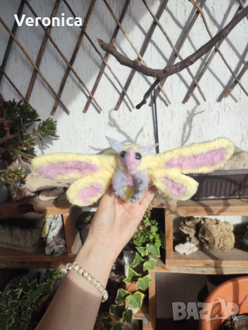 Пухкав молец играчка, снимка 2 - Плюшени играчки - 52479239