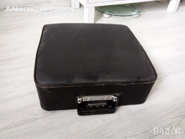 Германска пишеща машина Princess  500 (Keller und Knappich) 1975 г., снимка 8 - Антикварни и старинни предмети - 51941680