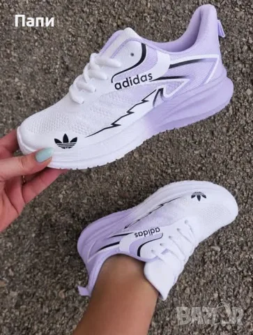 Дамски маратонки Adidas в бяло