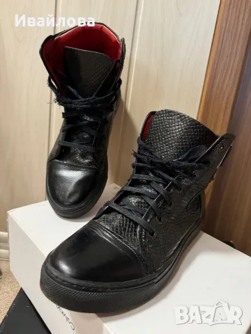 Дамски кожени боти