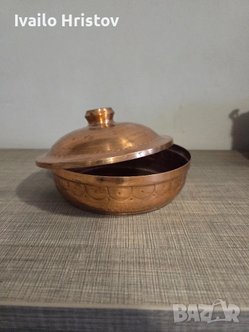 Медна бонбонера