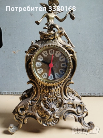 Стар атрактивен часовник бронзова отливка работи с батерия, снимка 5 - Други ценни предмети - 52032835