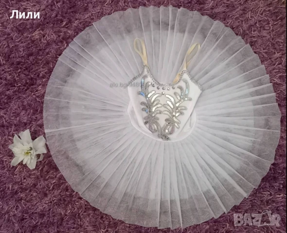 Коледни трика и рокли, различни размери и цветове, снимка 16 - Детски рокли и поли - 47968453