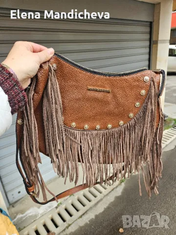 Кожена Чанта с ресни кафява голяма с цип и малък заден джоб бохо стил, снимка 6 - Чанти - 48674447