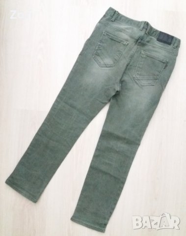 Зелени дънки с изтъркан/винтидж ефект за възраст 11-12год., снимка 2 - Детски панталони и дънки - 29486598