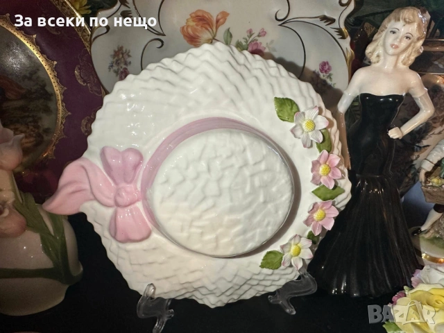 Aynsley England  Circa 1992 Код P2137, снимка 6 - Антикварни и старинни предмети - 54159945