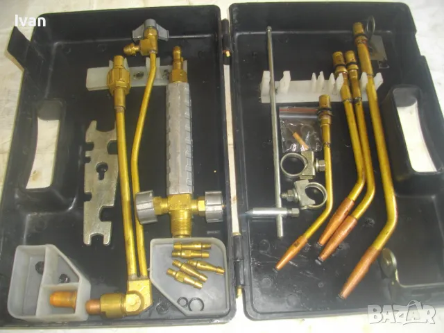 НОВИ КРАКРА ЗЗМ ПЕРНИК Куфар комплект българска газо-пламъчна горелка и резак за рязане заваряване , снимка 3 - Други инструменти - 47547930