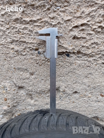 продавам зимни гуми , снимка 3 - Гуми и джанти - 52524391
