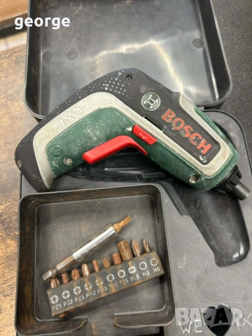 Акумулаторна отверка Bosch, снимка 3 - Отвертки - 53875468