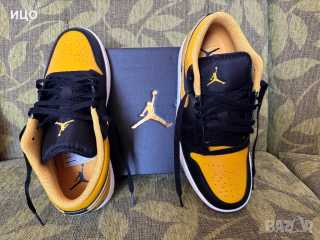 Нови мъжки обувки AIR JORDAN 1 LOW BLACK/YELLOW OCHRE-WHITE, снимка 13 - Спортни обувки - 51778033