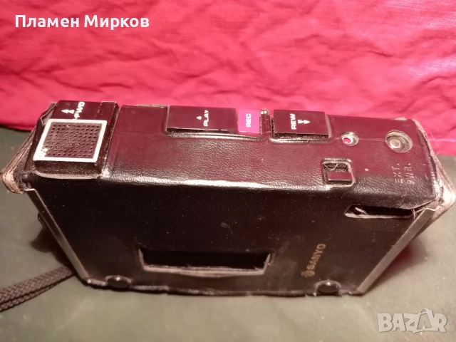 Репортерски касетофон SANYO, снимка 2 - Радиокасетофони, транзистори - 52852241