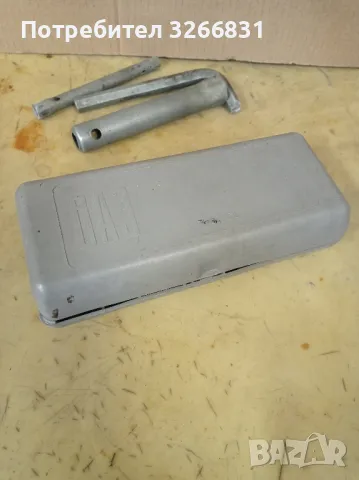 ВАЗ Жигули 2101 кутия инструменти 