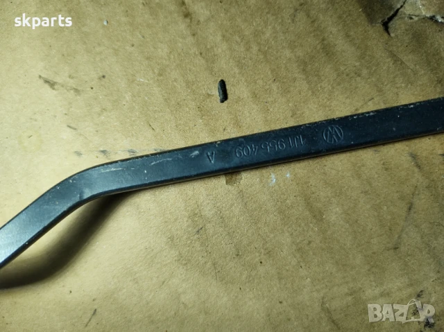 Рамо чистачка ляво за Volkswagen Golf 4 / Голф 4, снимка 3 - Части - 50873541