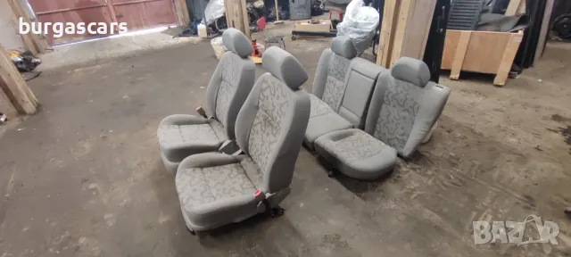 Салон Vw Golf 4 - 150лв, снимка 2 - Части - 48040851