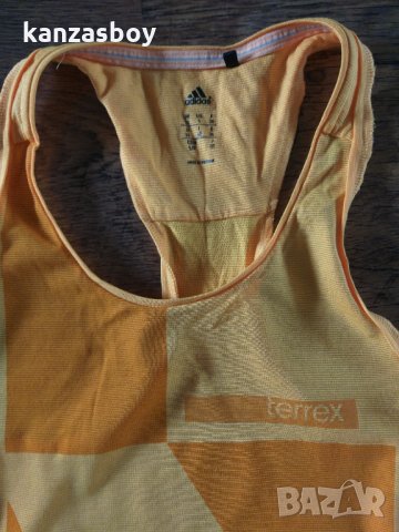 adidas terrex - страхотен дамски потник КАТО НОВ, снимка 9 - Потници - 34199087