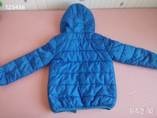 Детско яке Sinsay 122 размер средно дебела вата, снимка 3 - Детски якета и елеци - 50639227
