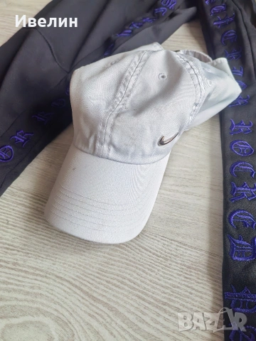 Долнище, шапка, 3 тениски , снимка 2 - Спортни дрехи, екипи - 53992410