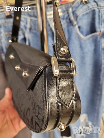 Мини чанта Dolce & Gabbana, черна, снимка 5 - Чанти - 36948164