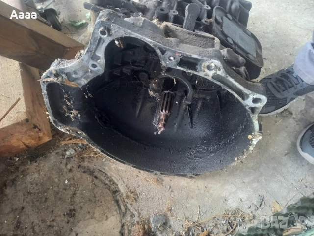 Скоростна кутия за Ивеко Дейли 2.8, 6 скорости, снимка 4 - Части - 51692730