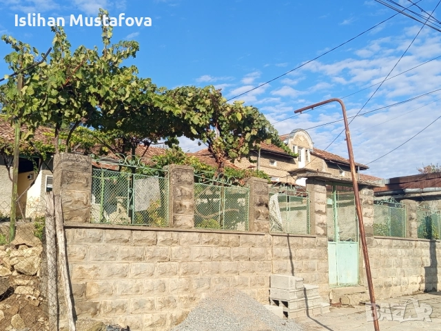 Продавам къща в гр. Смядово , снимка 5 - Къщи - 52026465