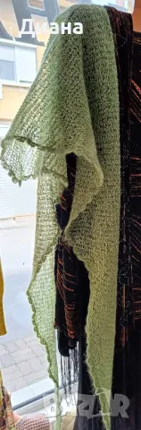 Дамски шалове от естествени материи, снимка 9 - Шалове - 48740609