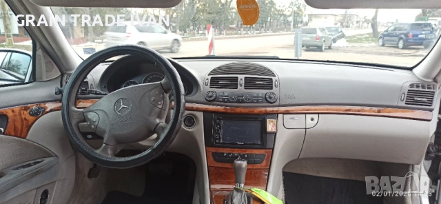 Mercedes-Benz E220 CDI AMG-Paket, снимка 6 - Автомобили и джипове - 52078401