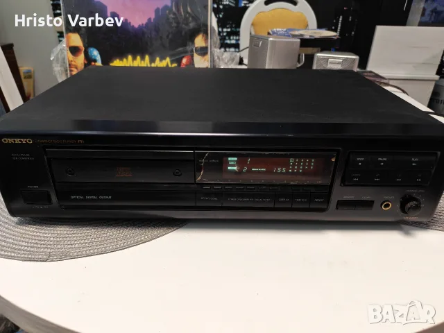 Onkyo  DX- 6820