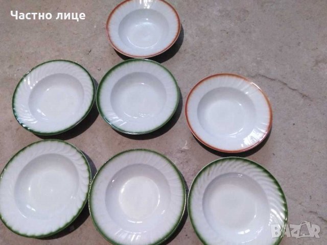 Български Цветни порцеланови чиний , снимка 4 - Чинии - 31715408