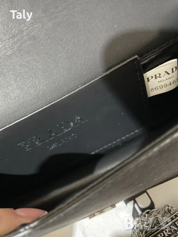 PRADA дамска чанта, снимка 13 - Чанти - 52864205