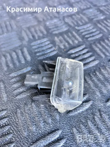 Плафон заден номер за Тойота Авенсис T27 комби.  2012-2015г