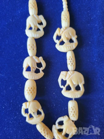 перли - 4 колиета ,  кехлибар - 2 полски огърлици и гривна, обеци комплект, огърлица от кост и др..., снимка 11 - Други - 29842081