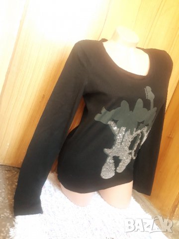 Черна блуза туника с пайети Мини Маус М, снимка 2 - Блузи с дълъг ръкав и пуловери - 34243353
