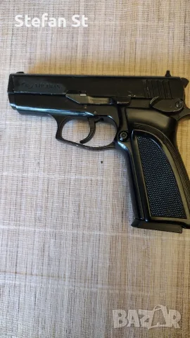 Сигнален пистолет..., снимка 2 - Газово оръжие - 56153229
