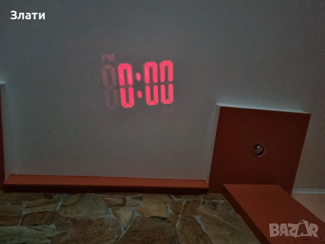 Часовник за спалня с прожекция на тавана , снимка 2 - Мъжки - 53999128