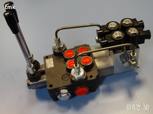 Хидравличен разпределител комбиниран "Бъдещност" 02Z80/VRP/2X/VRE 24VDC, 80L, 2 секции, снимка 2 - Резервни части за машини - 42889124