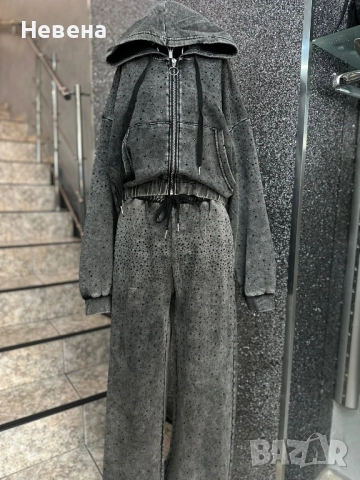 Дамски спортен сет