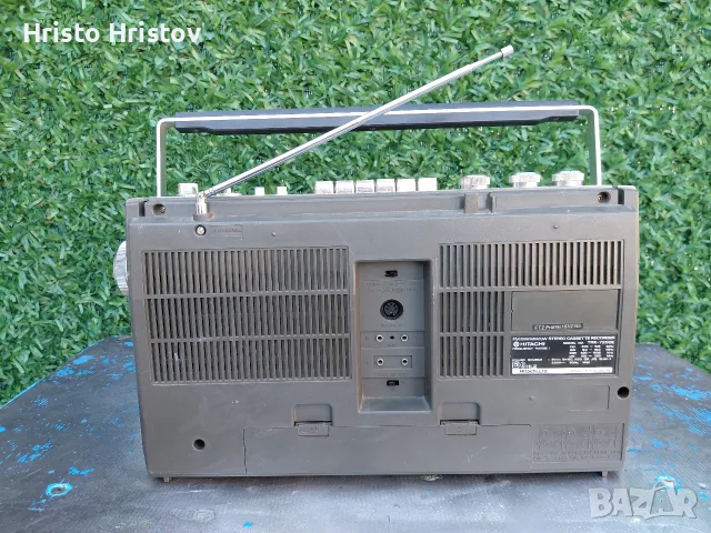 Касетофон (HITACHI TRK -7200E ) , снимка 3 - Радиокасетофони, транзистори - 55988095