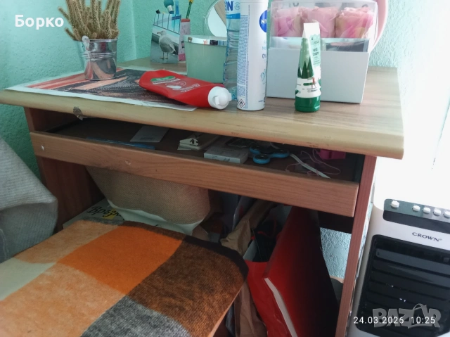 бюро ученическо, за компютър