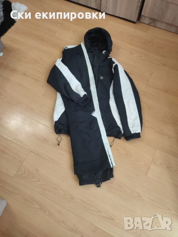 Дамска ски екипировка С/М размер , снимка 6 - Спортни екипи - 51844737
