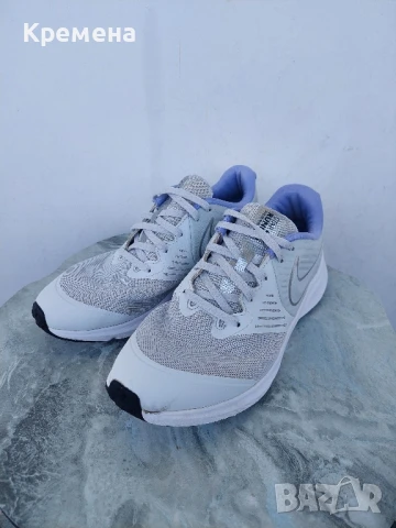 Дамски маратонки Nike, снимка 8 - Маратонки - 50905317