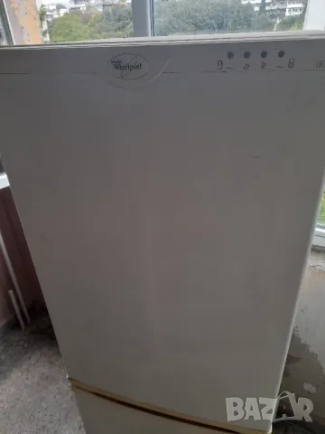 Комб.хладилник с фризер, снимка 5 - Хладилници - 47425185