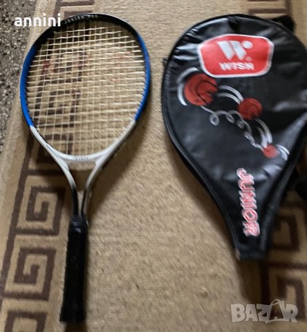 продавам ракета за тенис  със калъф  детска