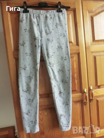 Клин с еднорози на Waikiki, снимка 2 - Детски клинове - 36442873