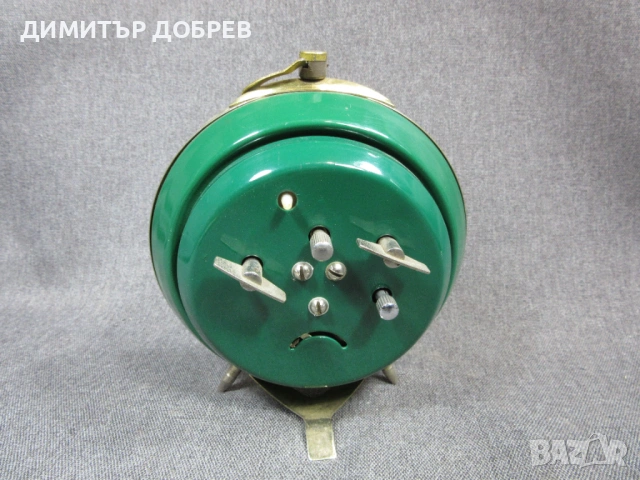 СТАР РЕТРО СОЦ НАСТОЛЕН МЕХАНИЧЕН ЧАСОВНИК БУДИЛНИК FIVE RAMS CHINA, снимка 4 - Антикварни и старинни предмети - 54276552