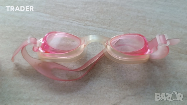 очила за плуване с калъф кутия , снимка 10 - Водни спортове - 41321282