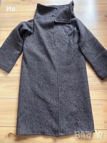 Тънко свободно палто