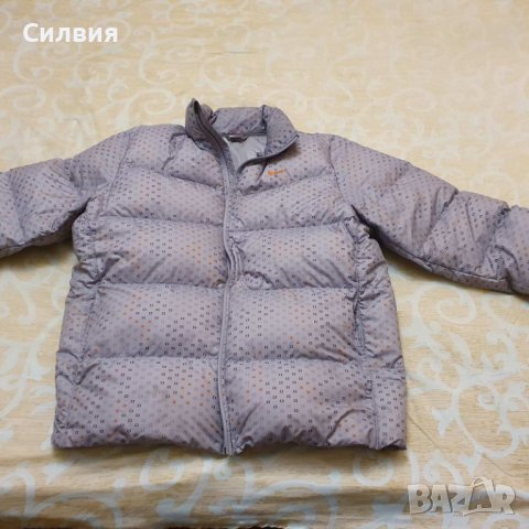 Ново  мъж. яке Nike за 100лв