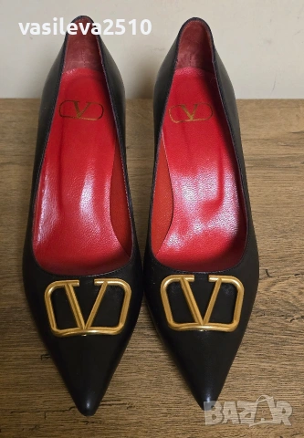 Valentino Garavani дамски обувки на ток от естествена кожа , снимка 4 - Дамски обувки на ток - 53892247